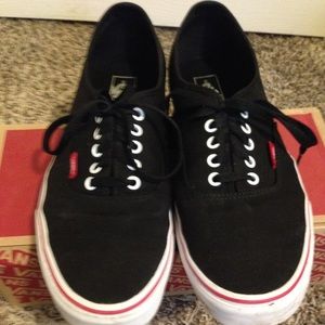 Vans Classics, custom edition. Size 12 new in box!